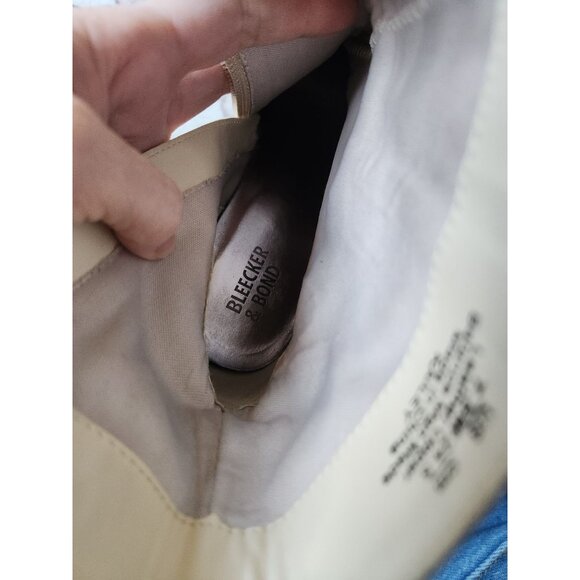 Bleecker & Bond Women's Sz. 7.5 Kailey Animal Print Stacked Heels - Picture 8 of 8